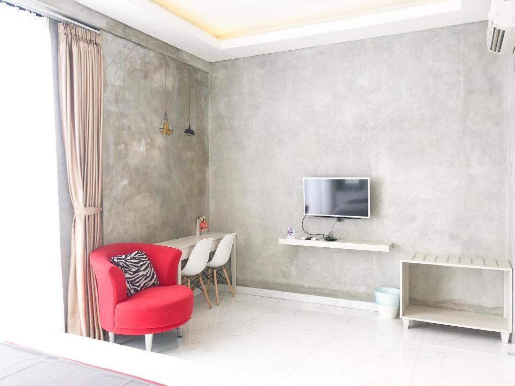 Collection O 31 The Batik Bed And Coffee Bandung Hotel Exterior photo