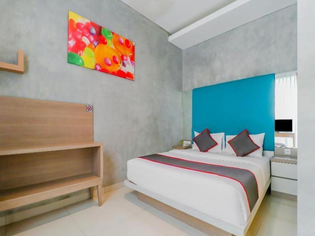 Collection O 31 The Batik Bed And Coffee Bandung Hotel Exterior photo